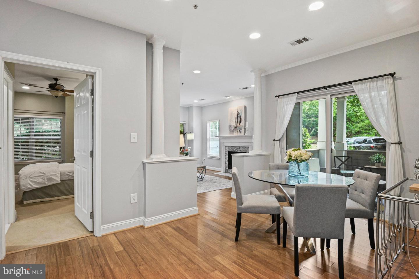 1700 LAKE SHORE CREST DR #16, RESTON, Virginia 20190, 2 Bedrooms Bedrooms, ,2 BathroomsBathrooms,Residential,For sale,1700 LAKE SHORE CREST DR #16,VAFX2261726 MLS # VAFX2261726