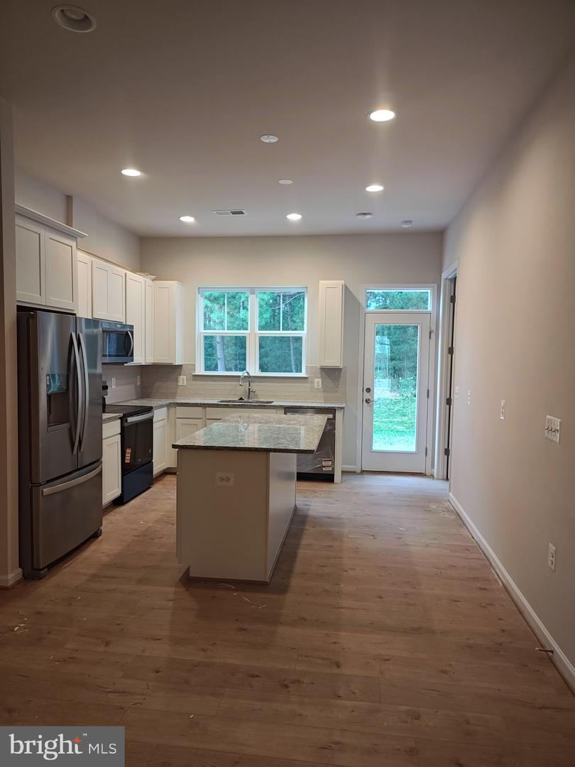 9334 CRESTVIEW RIDGE DR, BRISTOW, Virginia 20136, 2 Bedrooms Bedrooms, ,2 BathroomsBathrooms,Residential,For sale,9334 CRESTVIEW RIDGE DR,VAPW2101686 MLS # VAPW2101686