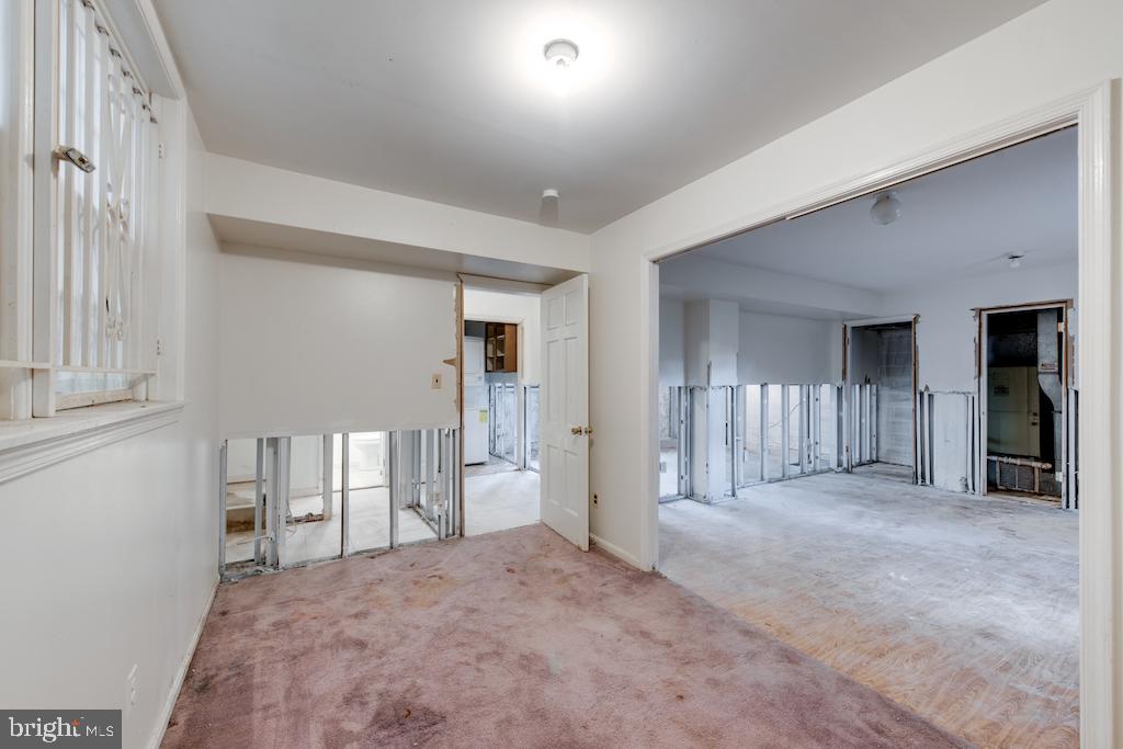 2015 37TH ST SE #102, WASHINGTON, District Of Columbia 20020, 3 Bedrooms Bedrooms, ,2 BathroomsBathrooms,Residential,For sale,2015 37TH ST SE #102,DCDC2215464 MLS # DCDC2215464