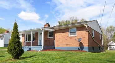 1005 PENNSYLVANIA AVE, WINCHESTER, Virginia 22601, 3 Bedrooms Bedrooms, ,2 BathroomsBathrooms,Residential,For sale,1005 PENNSYLVANIA AVE,VAWI2008894 MLS # VAWI2008894
