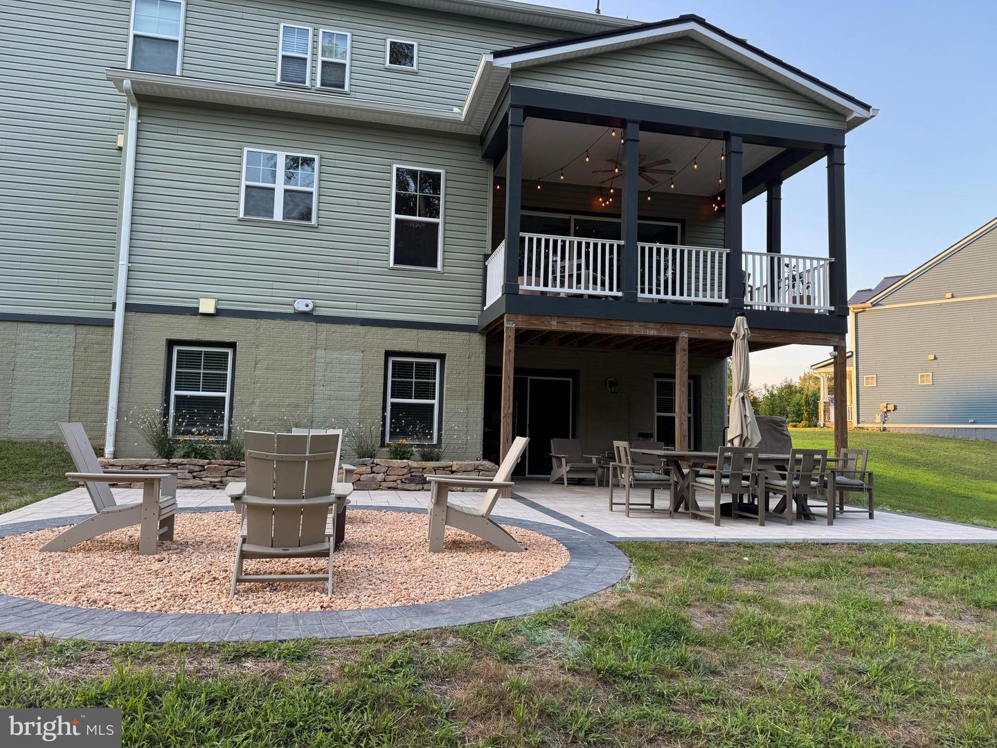 17746 SWEETGUM PL, ROUND HILL, Virginia 20141, 6 Bedrooms Bedrooms, ,5 BathroomsBathrooms,Residential,For sale,17746 SWEETGUM PL,VALO2104690 MLS # VALO2104690