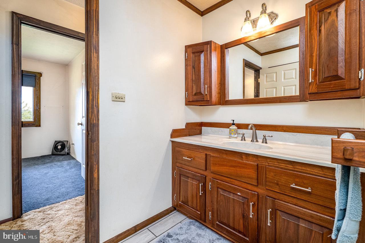 18300 MOUNTAIN VALLEY RD, NEW MARKET, Virginia 22844, 3 Bedrooms Bedrooms, ,2 BathroomsBathrooms,Residential,For sale,18300 MOUNTAIN VALLEY RD,VARO2002498 MLS # VARO2002498
