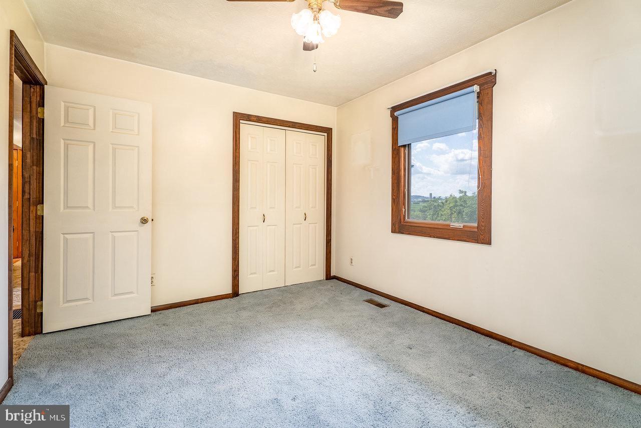 18300 MOUNTAIN VALLEY RD, NEW MARKET, Virginia 22844, 3 Bedrooms Bedrooms, ,2 BathroomsBathrooms,Residential,For sale,18300 MOUNTAIN VALLEY RD,VARO2002498 MLS # VARO2002498
