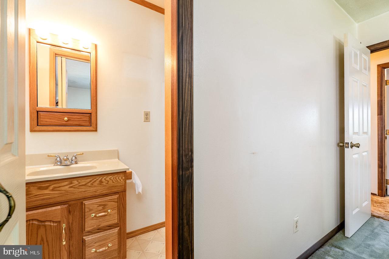 18300 MOUNTAIN VALLEY RD, NEW MARKET, Virginia 22844, 3 Bedrooms Bedrooms, ,2 BathroomsBathrooms,Residential,For sale,18300 MOUNTAIN VALLEY RD,VARO2002498 MLS # VARO2002498
