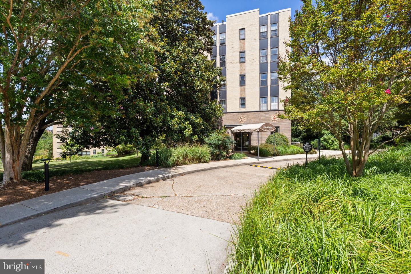 3901 CATHEDRAL AVE NW #220, WASHINGTON, District Of Columbia 20016, 1 Bedroom Bedrooms, ,1 BathroomBathrooms,Residential,For sale,3901 CATHEDRAL AVE NW #220,DCDC2215474 MLS # DCDC2215474