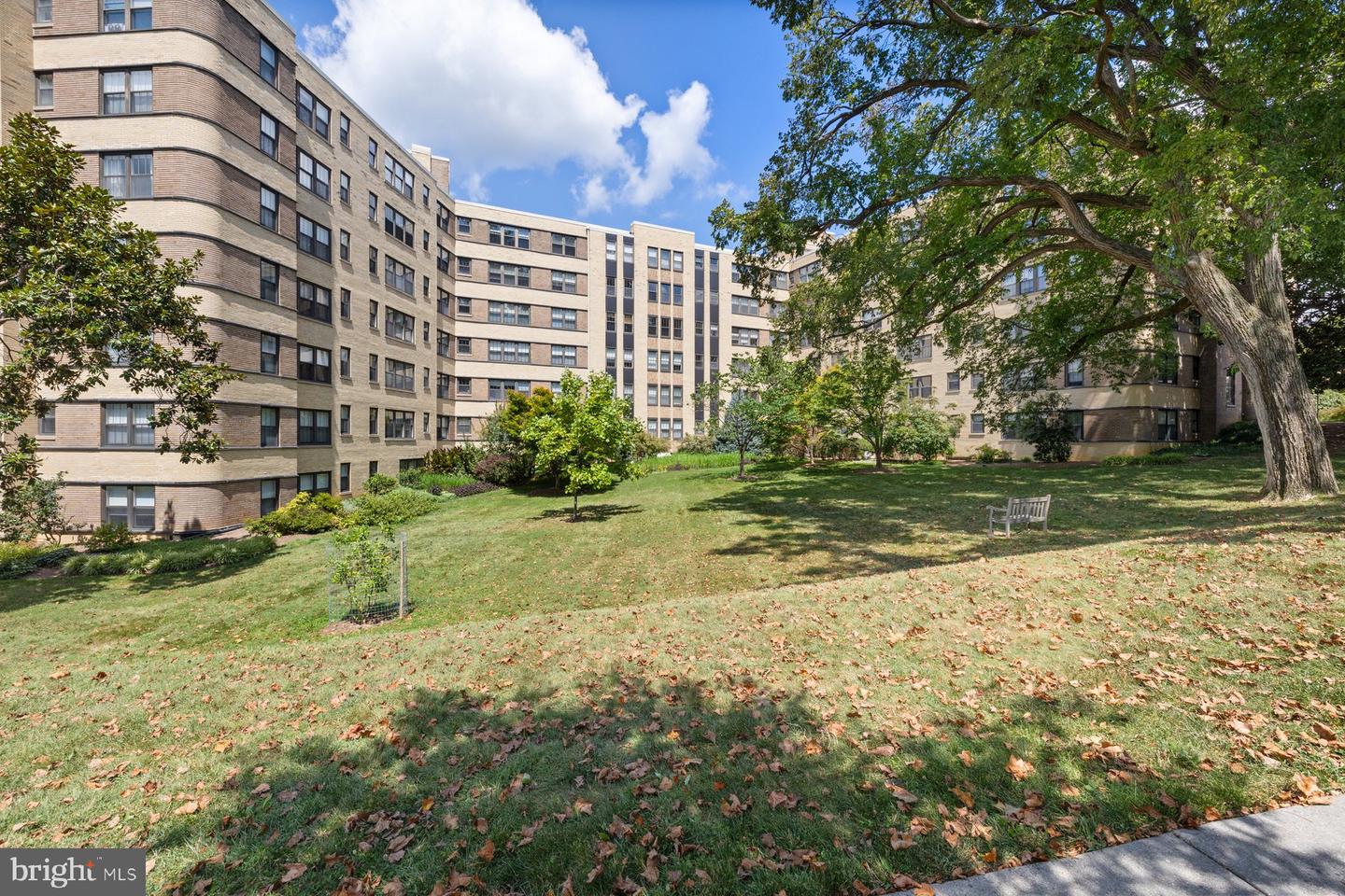3901 CATHEDRAL AVE NW #220, WASHINGTON, District Of Columbia 20016, 1 Bedroom Bedrooms, ,1 BathroomBathrooms,Residential,For sale,3901 CATHEDRAL AVE NW #220,DCDC2215474 MLS # DCDC2215474