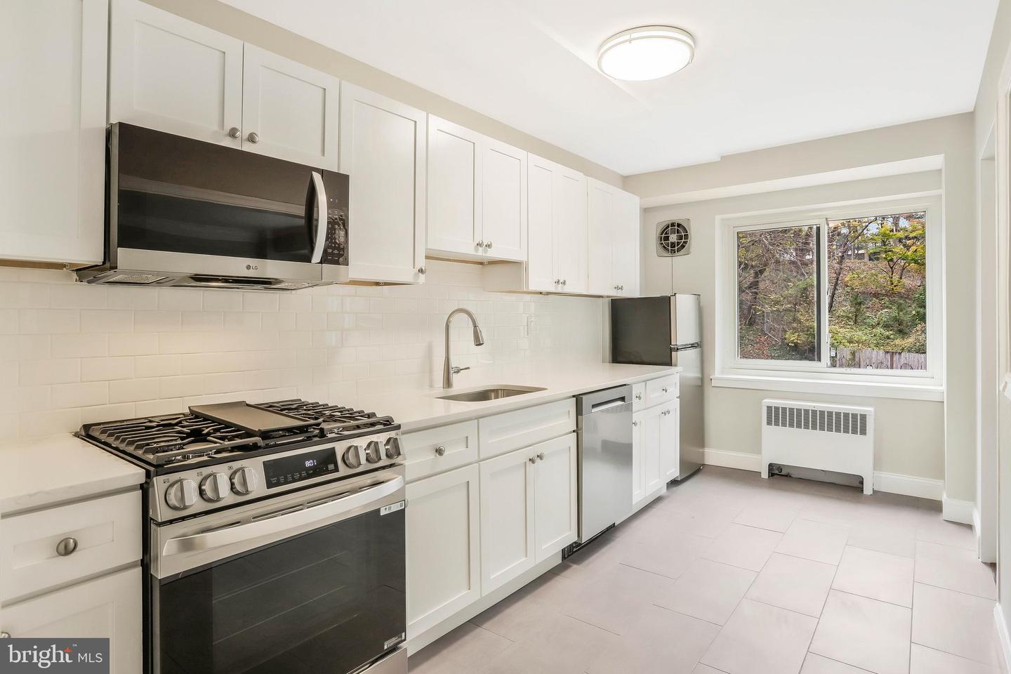 4201 CATHEDRAL AVE NW #404W, WASHINGTON, District Of Columbia 20016, 1 Bedroom Bedrooms, ,1 BathroomBathrooms,Residential,For sale,4201 CATHEDRAL AVE NW #404W,DCDC2215476 MLS # DCDC2215476