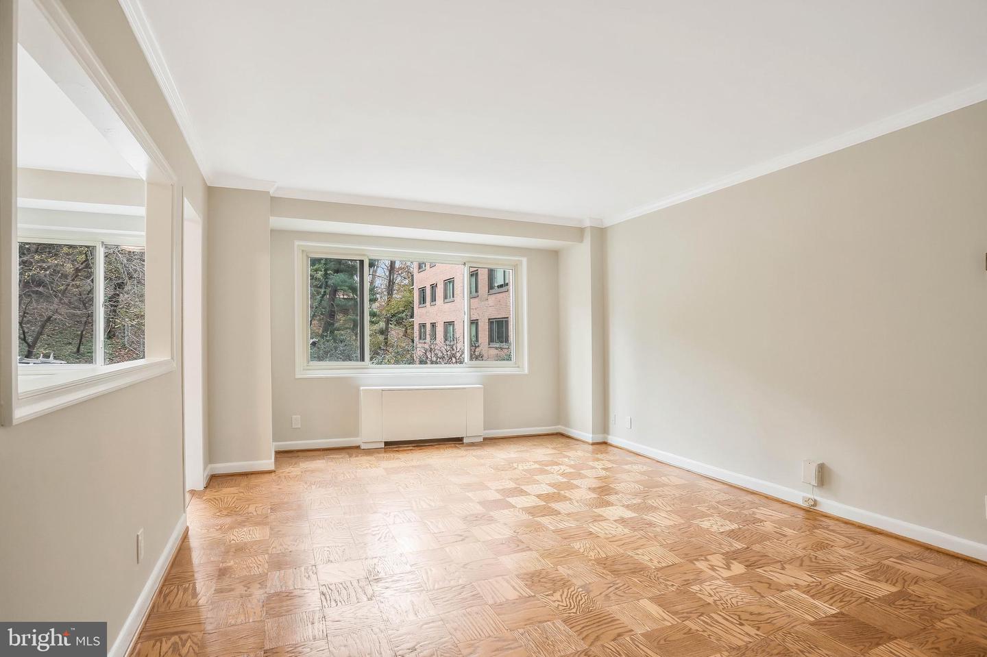 4201 CATHEDRAL AVE NW #404W, WASHINGTON, District Of Columbia 20016, 1 Bedroom Bedrooms, ,1 BathroomBathrooms,Residential,For sale,4201 CATHEDRAL AVE NW #404W,DCDC2215476 MLS # DCDC2215476