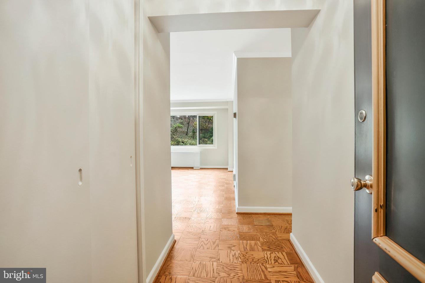 4201 CATHEDRAL AVE NW #404W, WASHINGTON, District Of Columbia 20016, 1 Bedroom Bedrooms, ,1 BathroomBathrooms,Residential,For sale,4201 CATHEDRAL AVE NW #404W,DCDC2215476 MLS # DCDC2215476