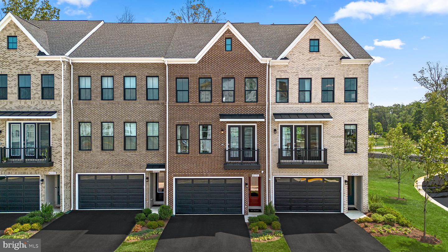 42131 SHINING STAR SQ, ASHBURN, Virginia 20148, 4 Bedrooms Bedrooms, ,4 BathroomsBathrooms,Residential,For sale,42131 SHINING STAR SQ,VALO2104730 MLS # VALO2104730