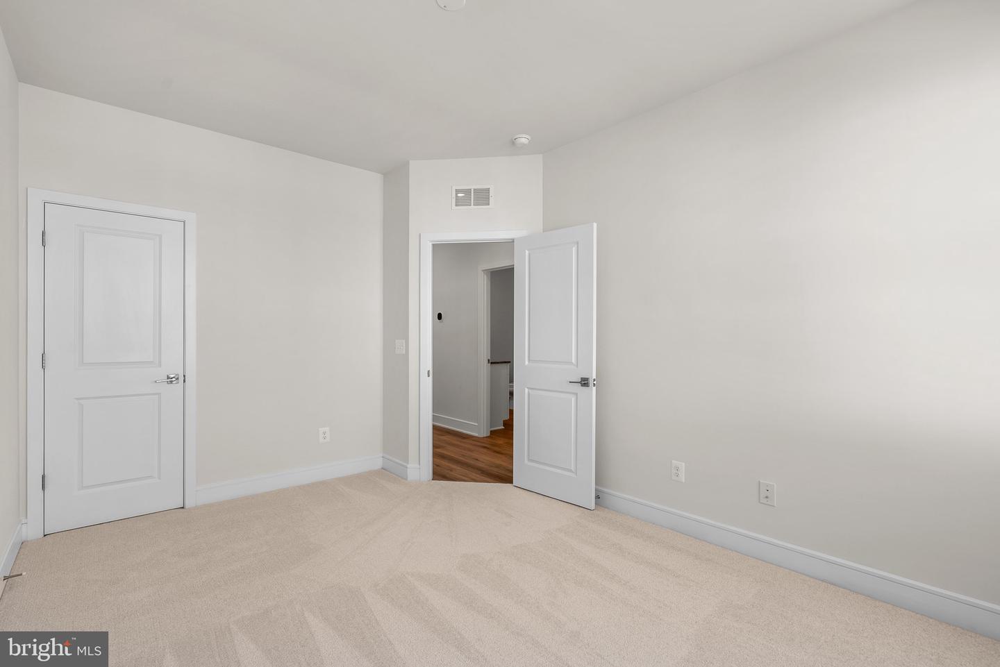 42131 SHINING STAR SQ, ASHBURN, Virginia 20148, 4 Bedrooms Bedrooms, ,4 BathroomsBathrooms,Residential,For sale,42131 SHINING STAR SQ,VALO2104730 MLS # VALO2104730