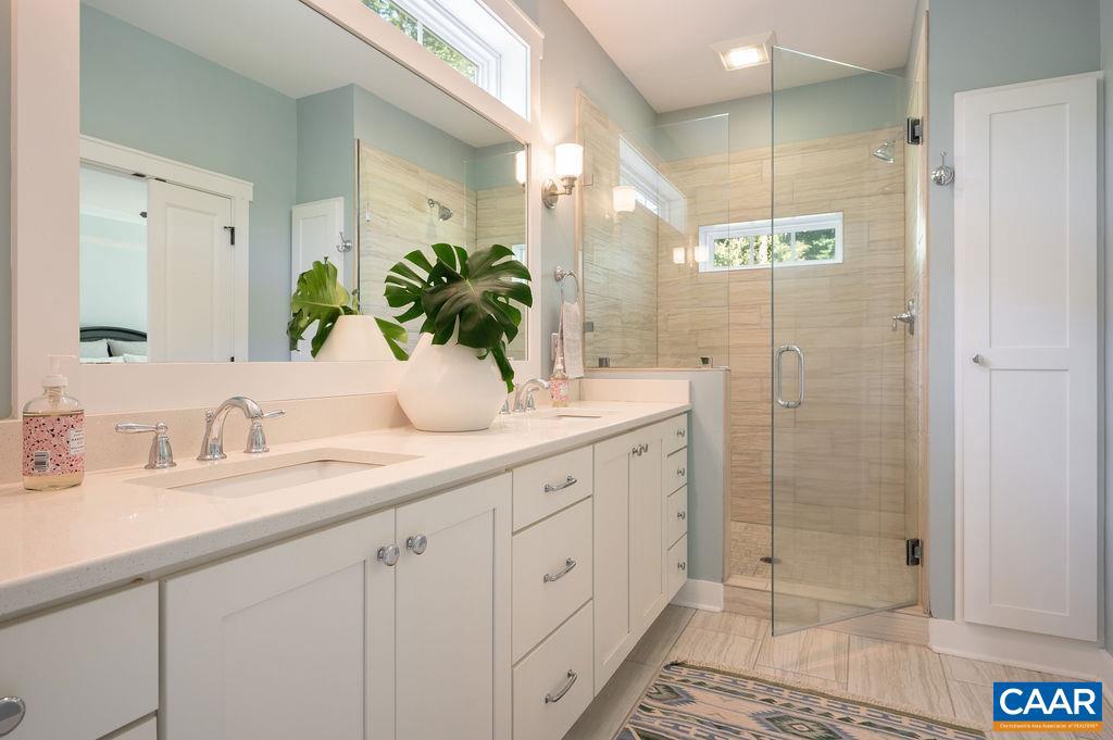 864 RETRIEVER RUN, CHARLOTTESVILLE, Virginia 22903, 4 Bedrooms Bedrooms, ,3 BathroomsBathrooms,Residential,For sale,864 RETRIEVER RUN,667934 MLS # 667934