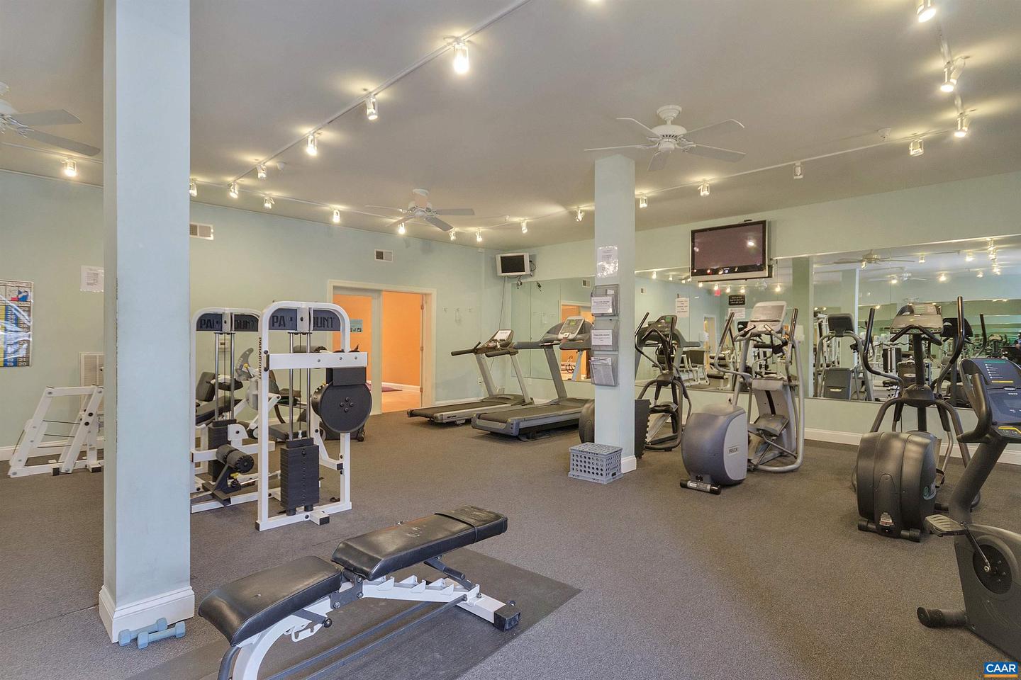 745 WALKER SQ #3B, CHARLOTTESVILLE, Virginia 22903, 1 Bedroom Bedrooms, ,1 BathroomBathrooms,Residential,For sale,745 WALKER SQ #3B,667935 MLS # 667935
