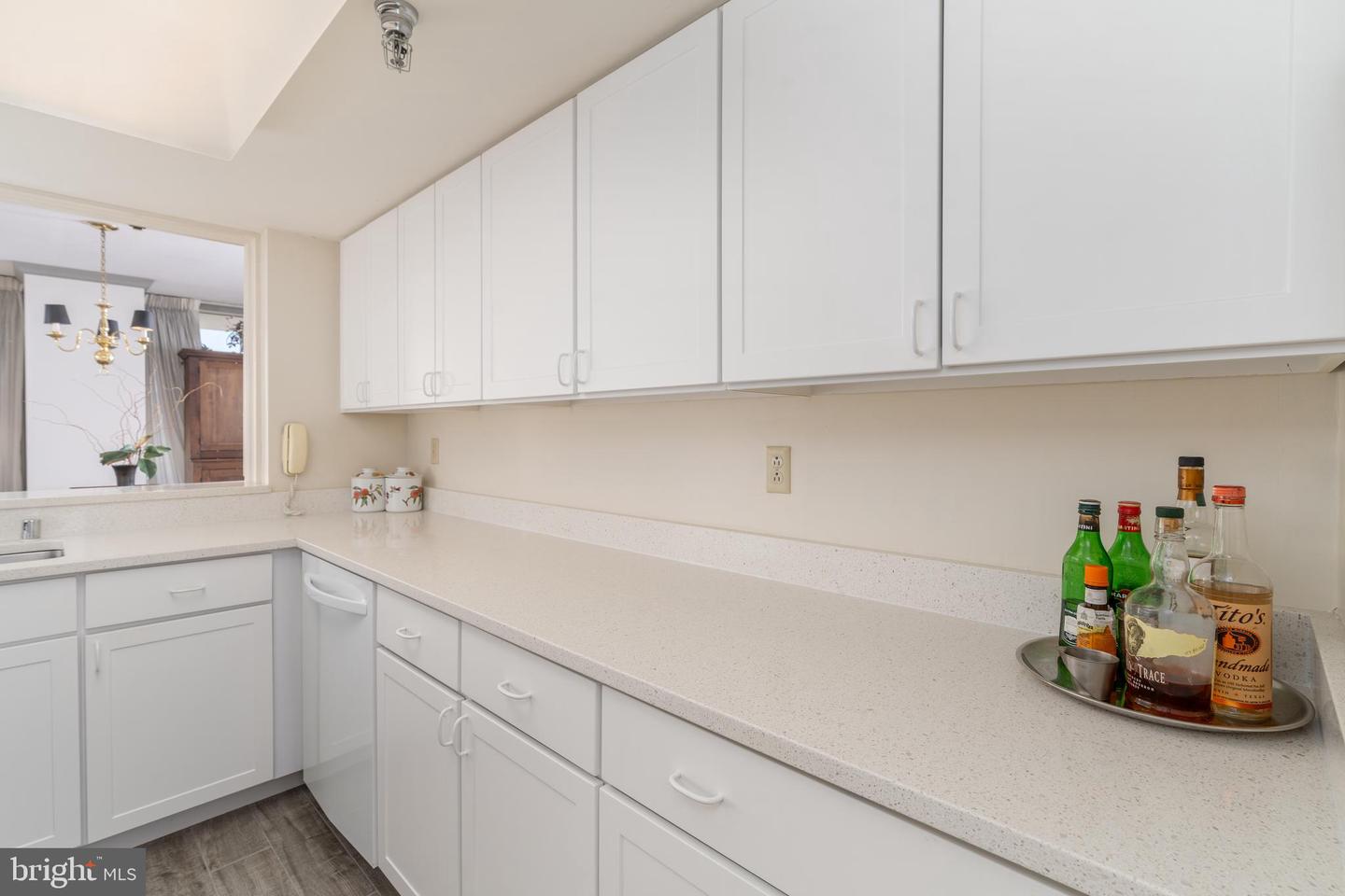 701 PENNSYLVANIA AVE NW #1116, WASHINGTON, District Of Columbia 20004, 2 Bedrooms Bedrooms, ,2 BathroomsBathrooms,Residential,For sale,701 PENNSYLVANIA AVE NW #1116,DCDC2177112 MLS # DCDC2177112