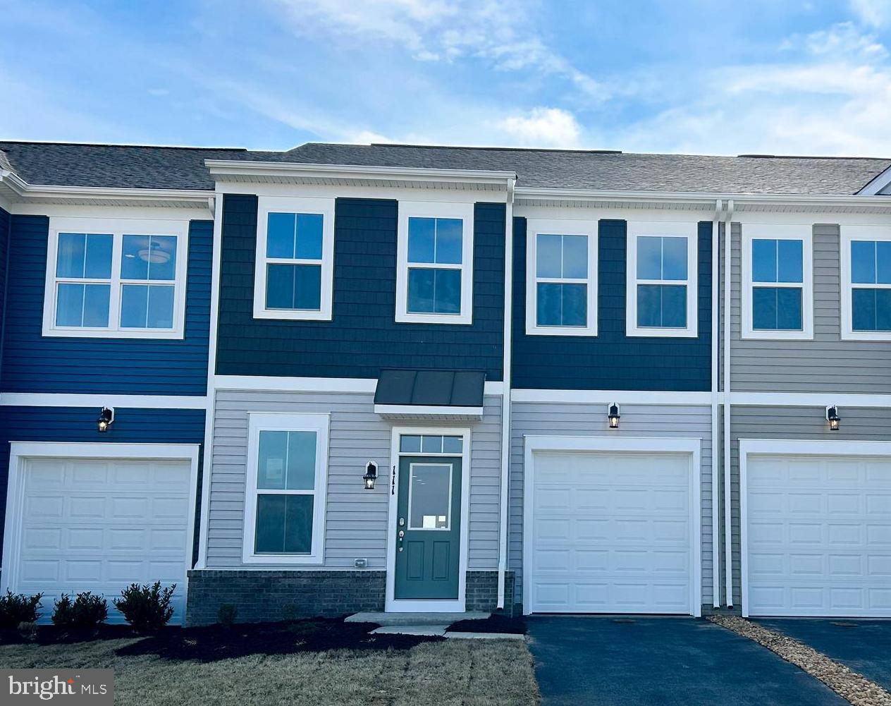 111 WAGTAIL LN, WINCHESTER, Virginia 22603, 3 Bedrooms Bedrooms, ,2 BathroomsBathrooms,Residential,For sale,111 WAGTAIL LN,VAFV2032784 MLS # VAFV2032784
