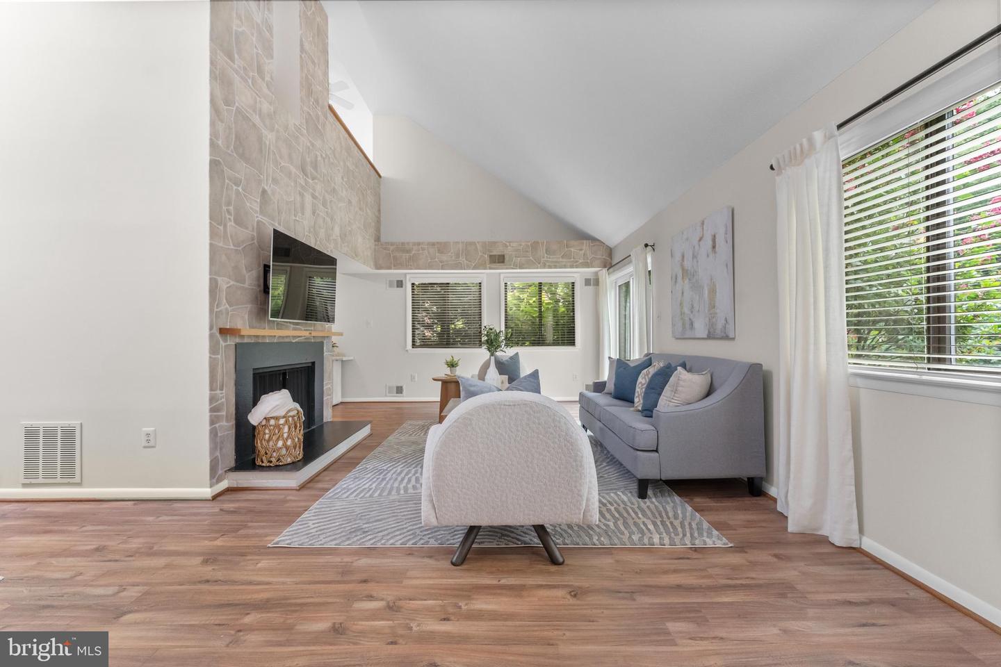 11303 HARBORSIDE CLUSTER, RESTON, Virginia 20191, 3 Bedrooms Bedrooms, ,2 BathroomsBathrooms,Residential,For sale,11303 HARBORSIDE CLUSTER,VAFX2227672 MLS # VAFX2227672