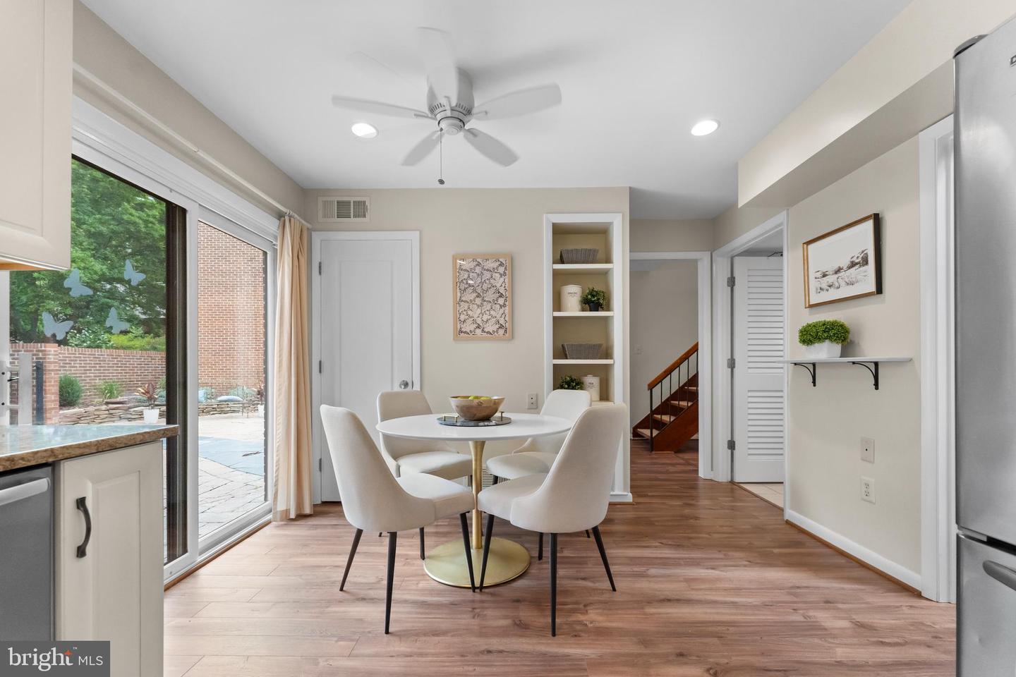 11303 HARBORSIDE CLUSTER, RESTON, Virginia 20191, 3 Bedrooms Bedrooms, ,2 BathroomsBathrooms,Residential,For sale,11303 HARBORSIDE CLUSTER,VAFX2227672 MLS # VAFX2227672