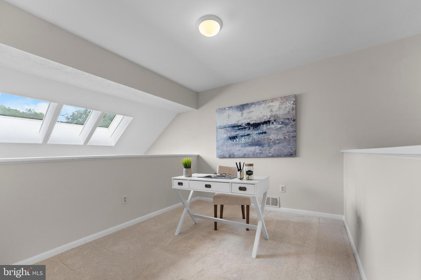 11303 HARBORSIDE CLUSTER, RESTON, Virginia 20191, 3 Bedrooms Bedrooms, ,2 BathroomsBathrooms,Residential,For sale,11303 HARBORSIDE CLUSTER,VAFX2227672 MLS # VAFX2227672