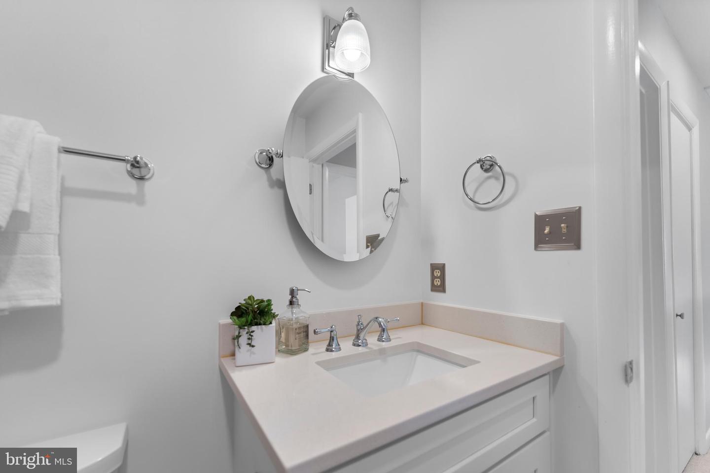 11303 HARBORSIDE CLUSTER, RESTON, Virginia 20191, 3 Bedrooms Bedrooms, ,2 BathroomsBathrooms,Residential,For sale,11303 HARBORSIDE CLUSTER,VAFX2227672 MLS # VAFX2227672