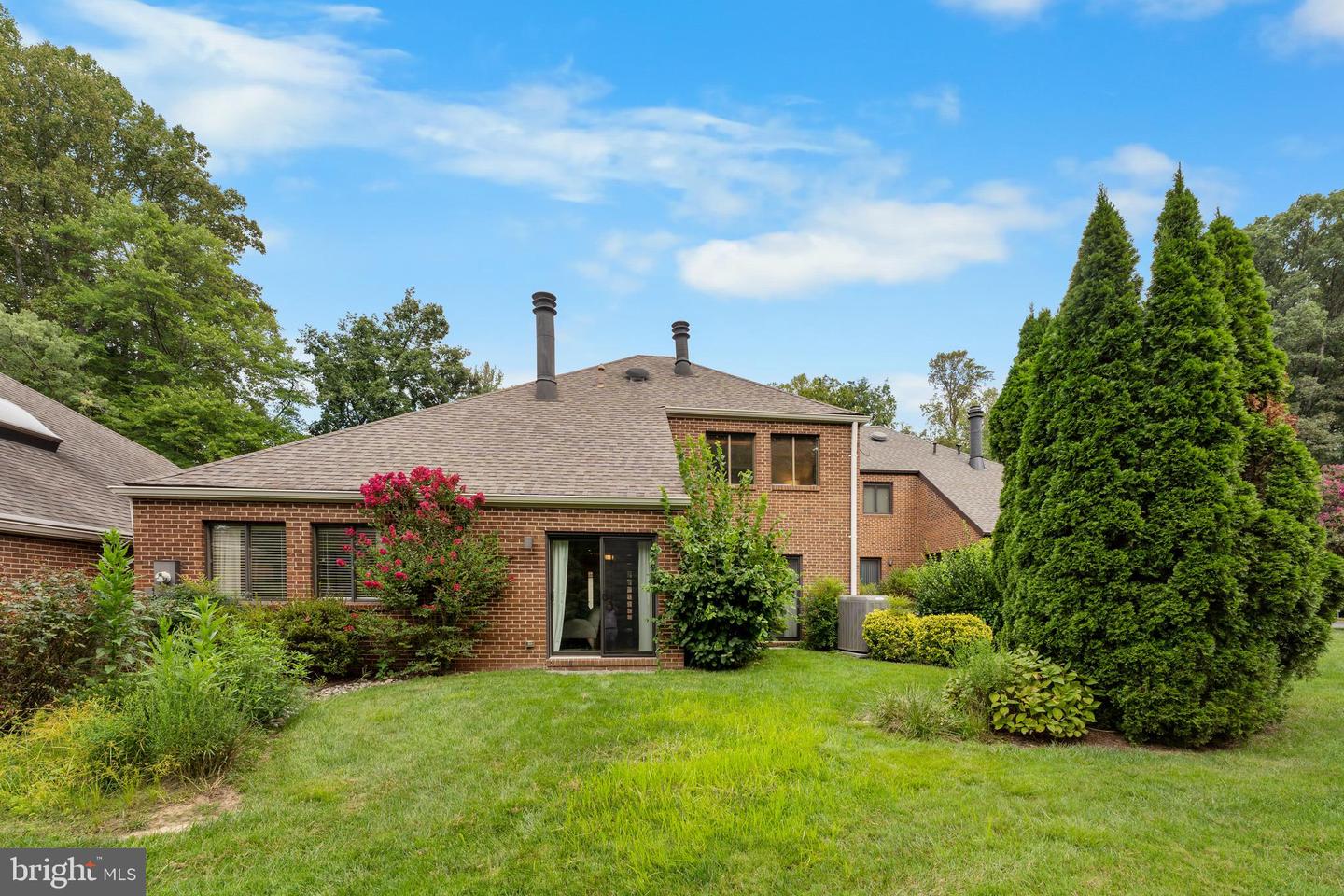 11303 HARBORSIDE CLUSTER, RESTON, Virginia 20191, 3 Bedrooms Bedrooms, ,2 BathroomsBathrooms,Residential,For sale,11303 HARBORSIDE CLUSTER,VAFX2227672 MLS # VAFX2227672