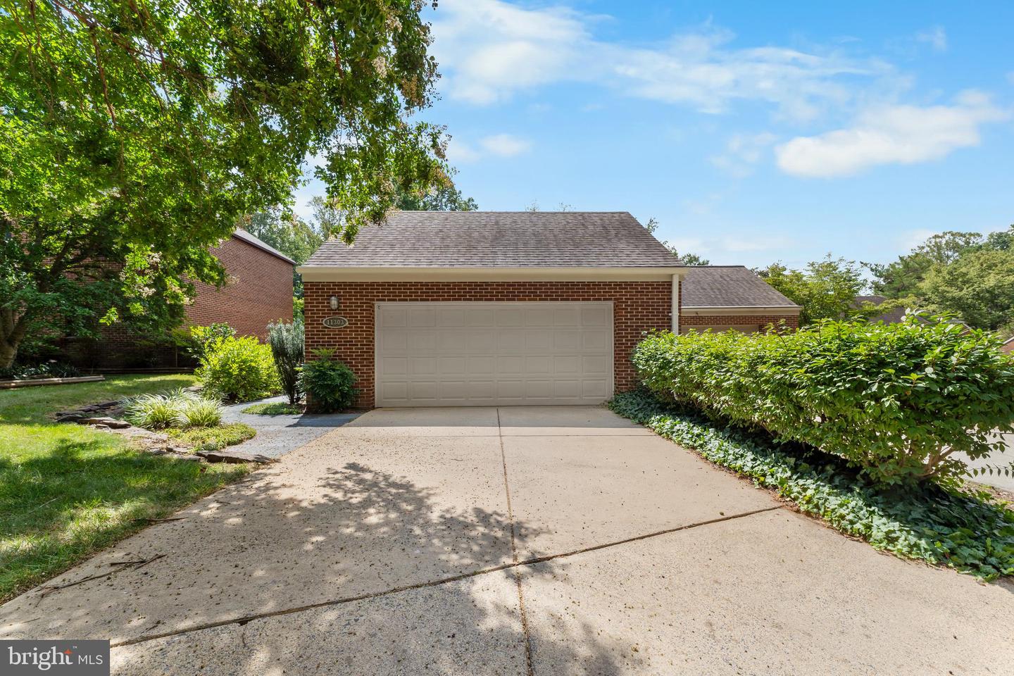 11303 HARBORSIDE CLUSTER, RESTON, Virginia 20191, 3 Bedrooms Bedrooms, ,2 BathroomsBathrooms,Residential,For sale,11303 HARBORSIDE CLUSTER,VAFX2227672 MLS # VAFX2227672