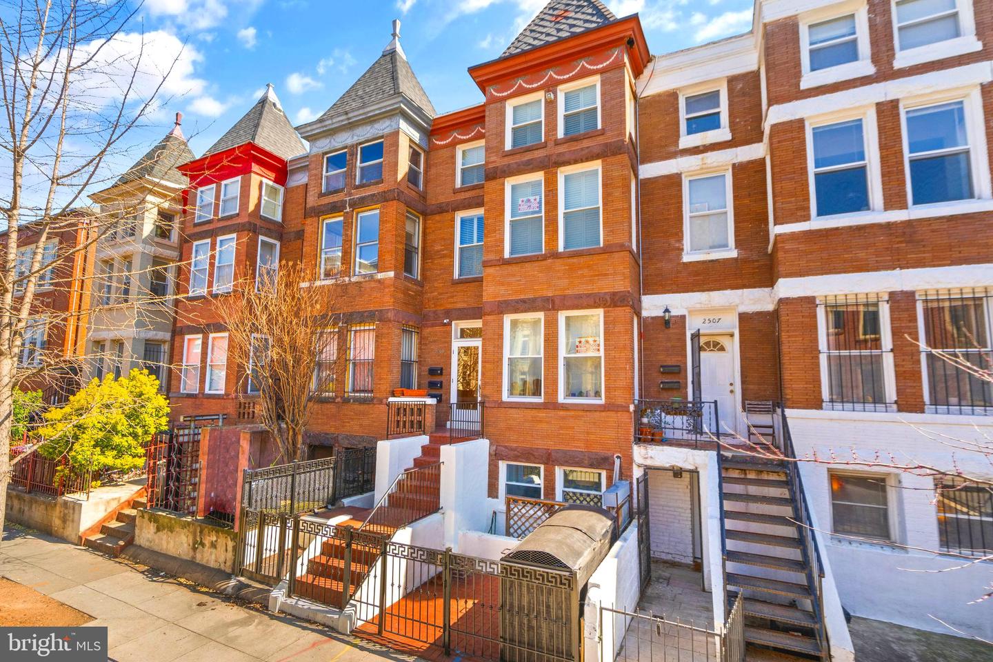 2509 17TH ST NW #1, WASHINGTON, District Of Columbia 20009, 2 Bedrooms Bedrooms, ,1 BathroomBathrooms,Residential,For sale,2509 17TH ST NW #1,DCDC2199406 MLS # DCDC2199406