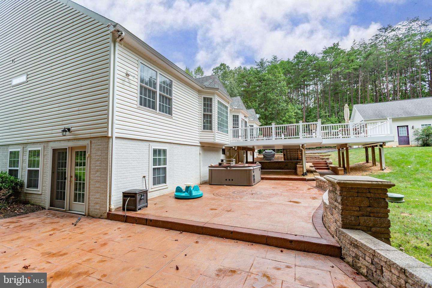 78 MADELINE LN, STAFFORD, Virginia 22556, 3 Bedrooms Bedrooms, ,3 BathroomsBathrooms,Residential,For sale,78 MADELINE LN,VAST2039032 MLS # VAST2039032