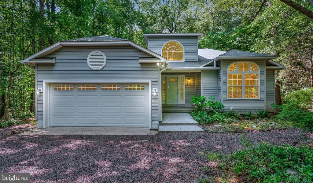 101 BIRCH CT, LOCUST GROVE, Virginia 22508, 3 Bedrooms Bedrooms, ,2 BathroomsBathrooms,Residential,101 BIRCH CT,VAOR2010126 MLS # VAOR2010126