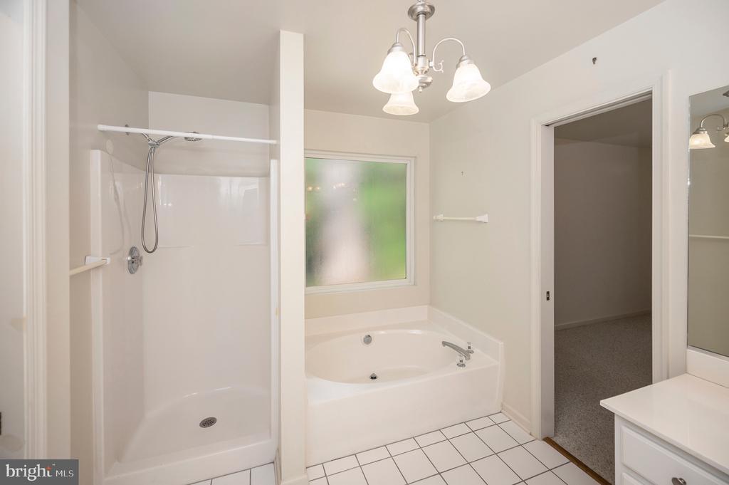 101 BIRCH CT, LOCUST GROVE, Virginia 22508, 3 Bedrooms Bedrooms, ,2 BathroomsBathrooms,Residential,101 BIRCH CT,VAOR2010126 MLS # VAOR2010126