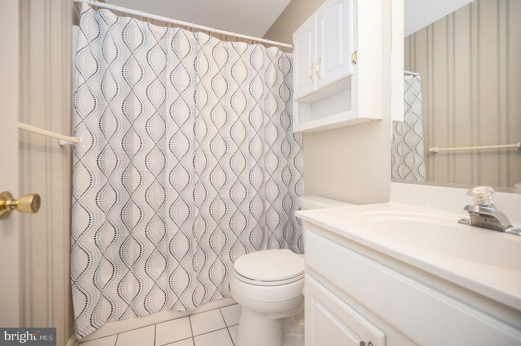 101 BIRCH CT, LOCUST GROVE, Virginia 22508, 3 Bedrooms Bedrooms, ,2 BathroomsBathrooms,Residential,101 BIRCH CT,VAOR2010126 MLS # VAOR2010126