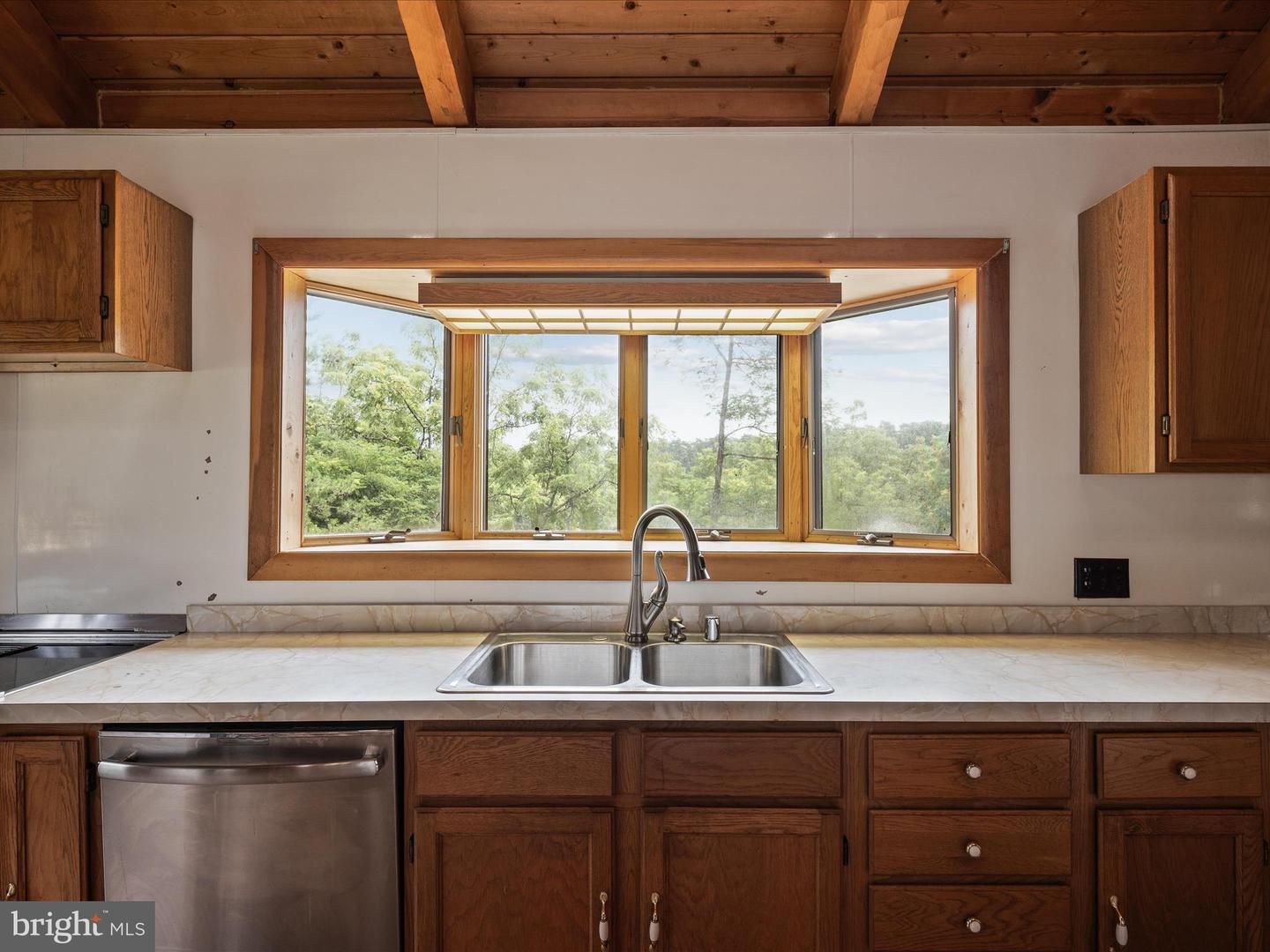 155 BLACKBERRY LN, GORE, Virginia 22637, 3 Bedrooms Bedrooms, ,3 BathroomsBathrooms,Residential,For sale,155 BLACKBERRY LN,VAFV2034488 MLS # VAFV2034488