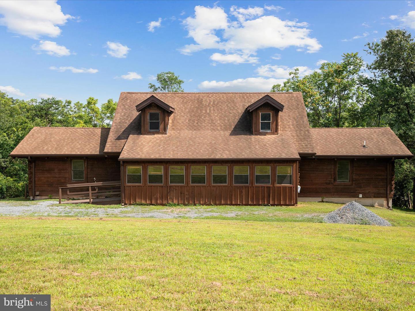 155 BLACKBERRY LN, GORE, Virginia 22637, 3 Bedrooms Bedrooms, ,3 BathroomsBathrooms,Residential,For sale,155 BLACKBERRY LN,VAFV2034488 MLS # VAFV2034488