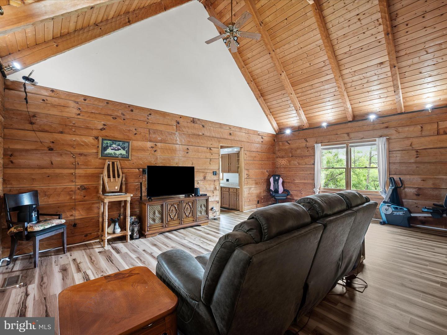 155 BLACKBERRY LN, GORE, Virginia 22637, 3 Bedrooms Bedrooms, ,3 BathroomsBathrooms,Residential,For sale,155 BLACKBERRY LN,VAFV2034488 MLS # VAFV2034488