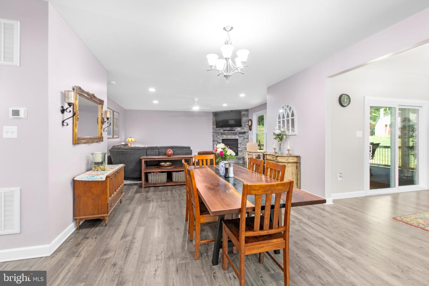 338 IRELAND DR, FREDERICKSBURG, Virginia 22406, 4 Bedrooms Bedrooms, ,3 BathroomsBathrooms,Residential,For sale,338 IRELAND DR,VAST2039514 MLS # VAST2039514