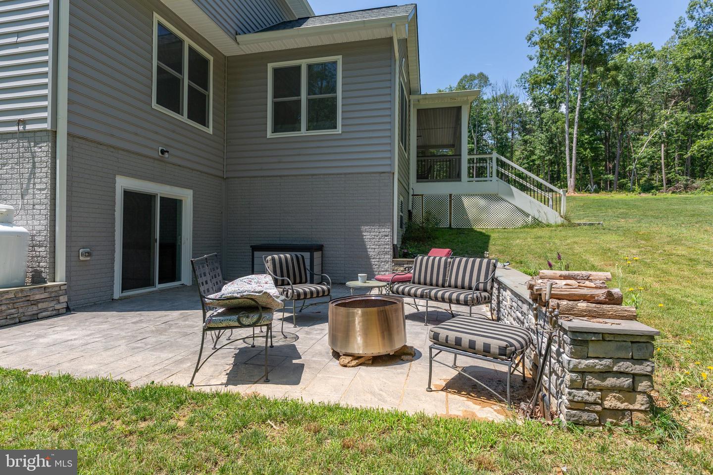 338 IRELAND DR, FREDERICKSBURG, Virginia 22406, 4 Bedrooms Bedrooms, ,3 BathroomsBathrooms,Residential,For sale,338 IRELAND DR,VAST2039514 MLS # VAST2039514