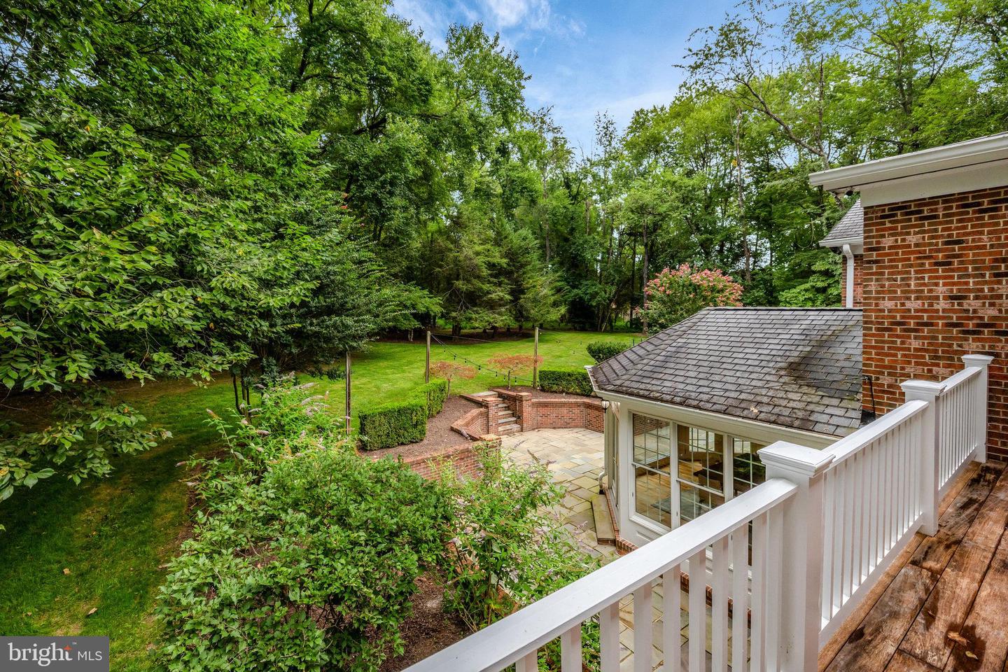 9800 ARNON CHAPEL RD, GREAT FALLS, Virginia 22066, 5 Bedrooms Bedrooms, ,4 BathroomsBathrooms,Residential,For sale,9800 ARNON CHAPEL RD,VAFX2245676 MLS # VAFX2245676