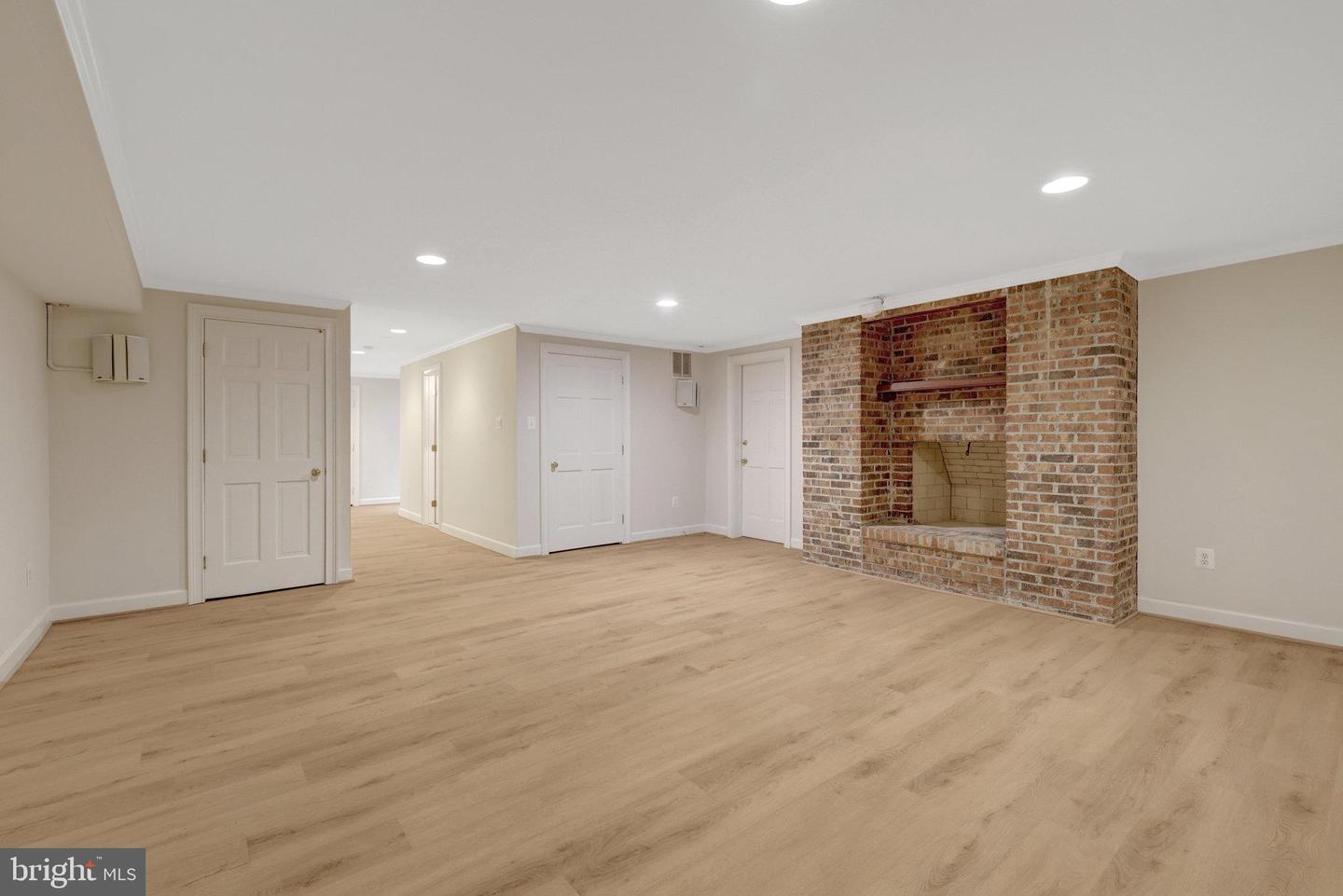 9800 ARNON CHAPEL RD, GREAT FALLS, Virginia 22066, 5 Bedrooms Bedrooms, ,4 BathroomsBathrooms,Residential,For sale,9800 ARNON CHAPEL RD,VAFX2245676 MLS # VAFX2245676