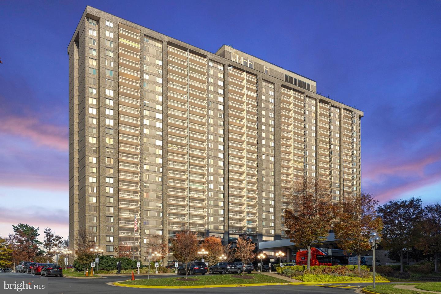 3701 S GEORGE MASON DR #918N, FALLS CHURCH, Virginia 22041, 1 Bedroom Bedrooms, ,1 BathroomBathrooms,Residential,For sale,3701 S GEORGE MASON DR #918N,VAFX2247278 MLS # VAFX2247278