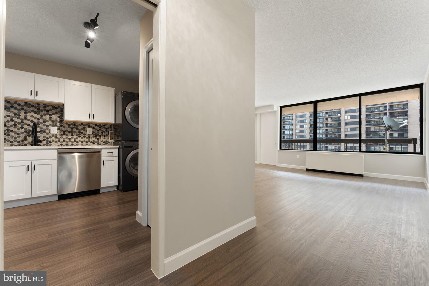 3701 S GEORGE MASON DR #918N, FALLS CHURCH, Virginia 22041, 1 Bedroom Bedrooms, ,1 BathroomBathrooms,Residential,For sale,3701 S GEORGE MASON DR #918N,VAFX2247278 MLS # VAFX2247278