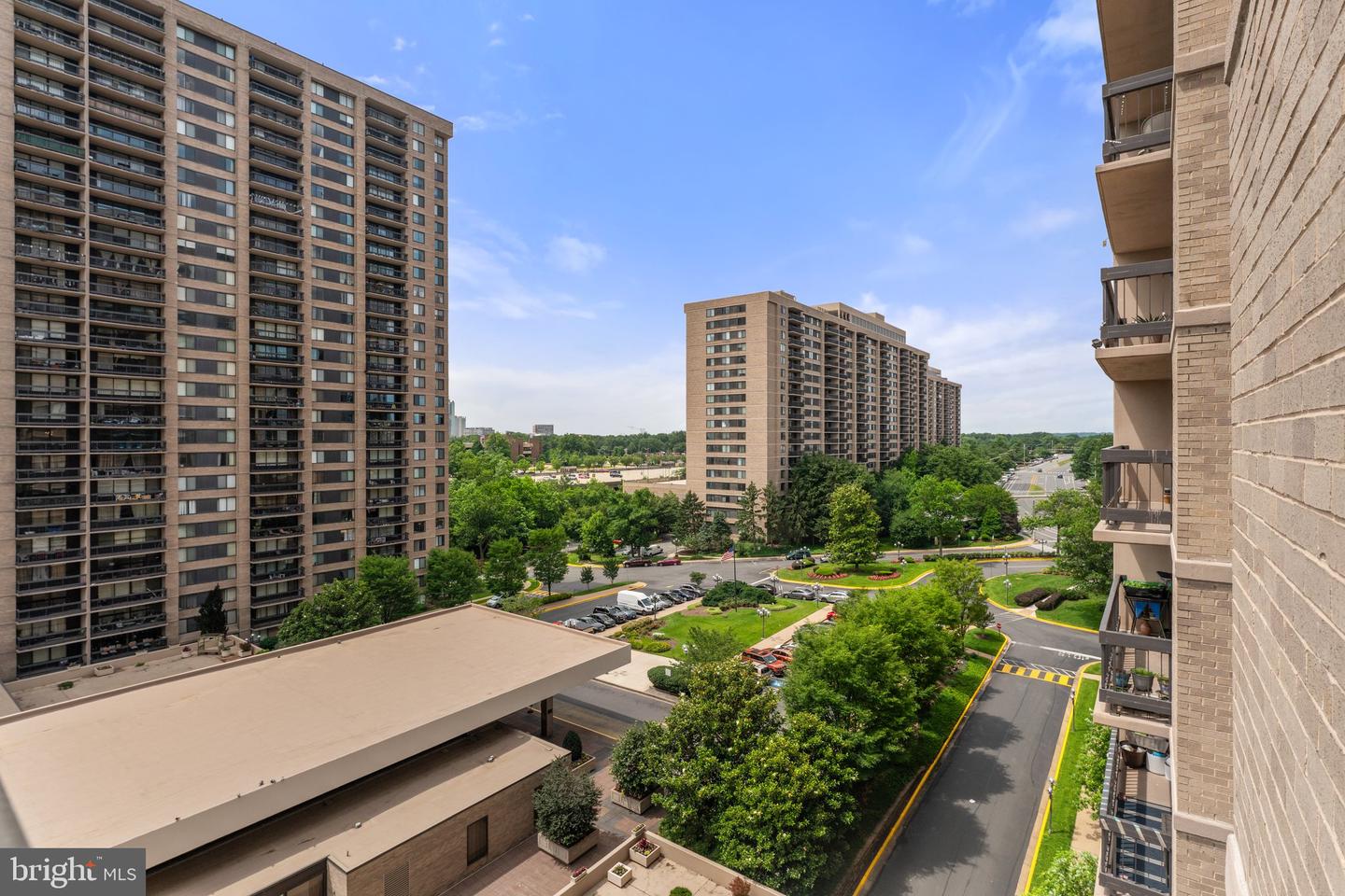 3701 S GEORGE MASON DR #918N, FALLS CHURCH, Virginia 22041, 1 Bedroom Bedrooms, ,1 BathroomBathrooms,Residential,For sale,3701 S GEORGE MASON DR #918N,VAFX2247278 MLS # VAFX2247278