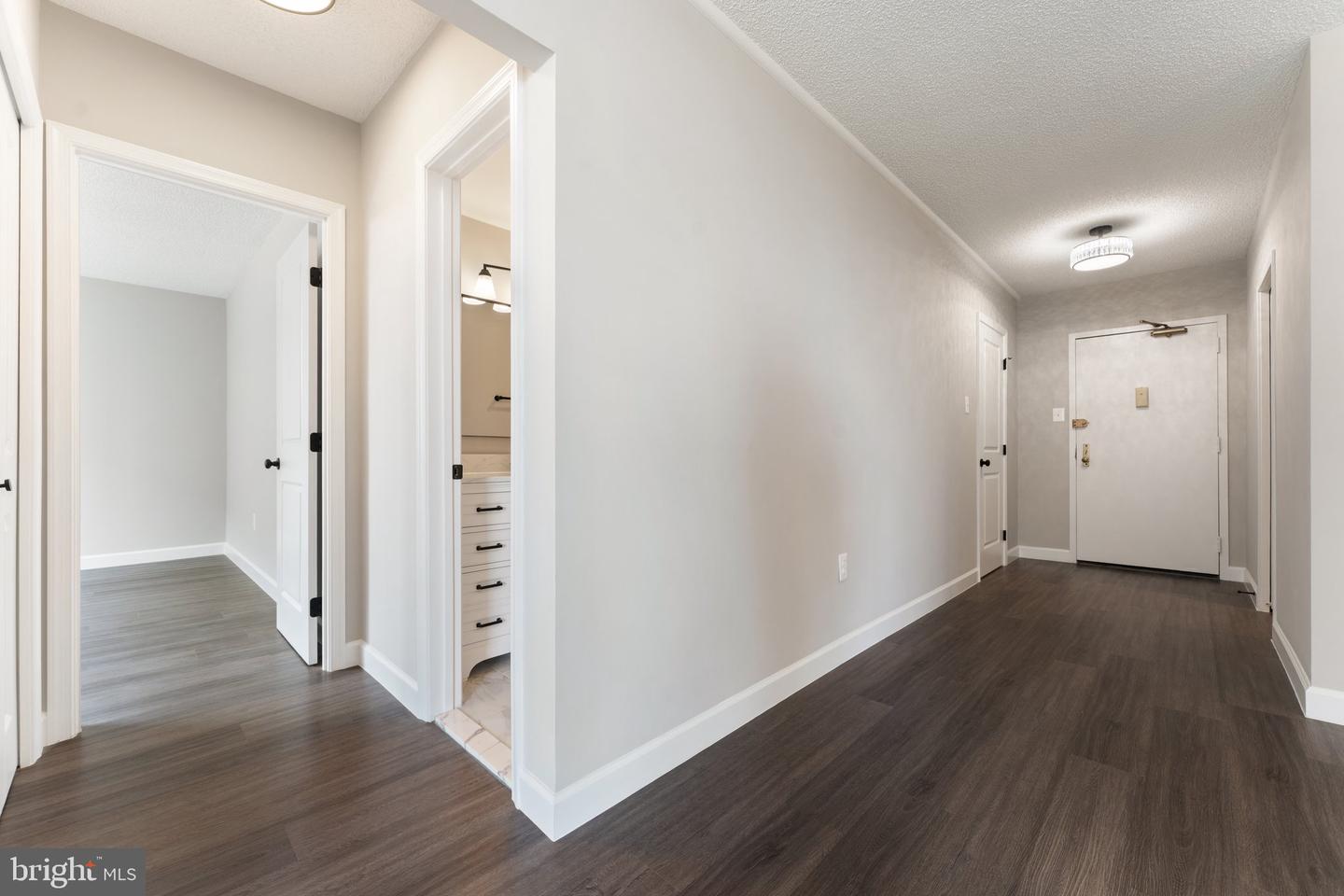3701 S GEORGE MASON DR #918N, FALLS CHURCH, Virginia 22041, 1 Bedroom Bedrooms, ,1 BathroomBathrooms,Residential,For sale,3701 S GEORGE MASON DR #918N,VAFX2247278 MLS # VAFX2247278