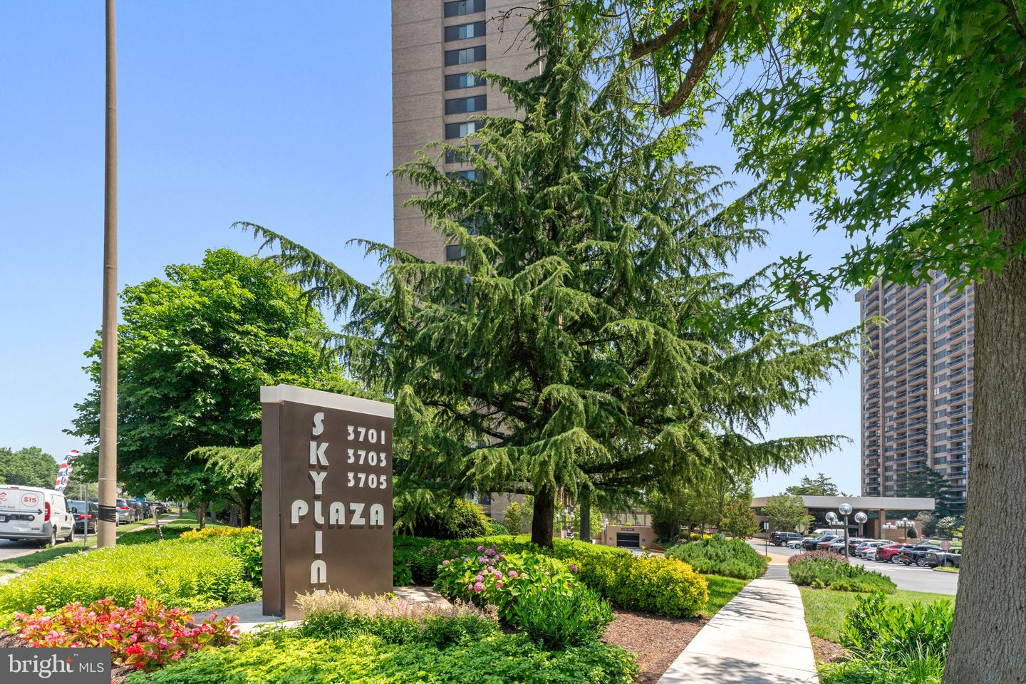 3701 S GEORGE MASON DR #918N, FALLS CHURCH, Virginia 22041, 1 Bedroom Bedrooms, ,1 BathroomBathrooms,Residential,For sale,3701 S GEORGE MASON DR #918N,VAFX2247278 MLS # VAFX2247278