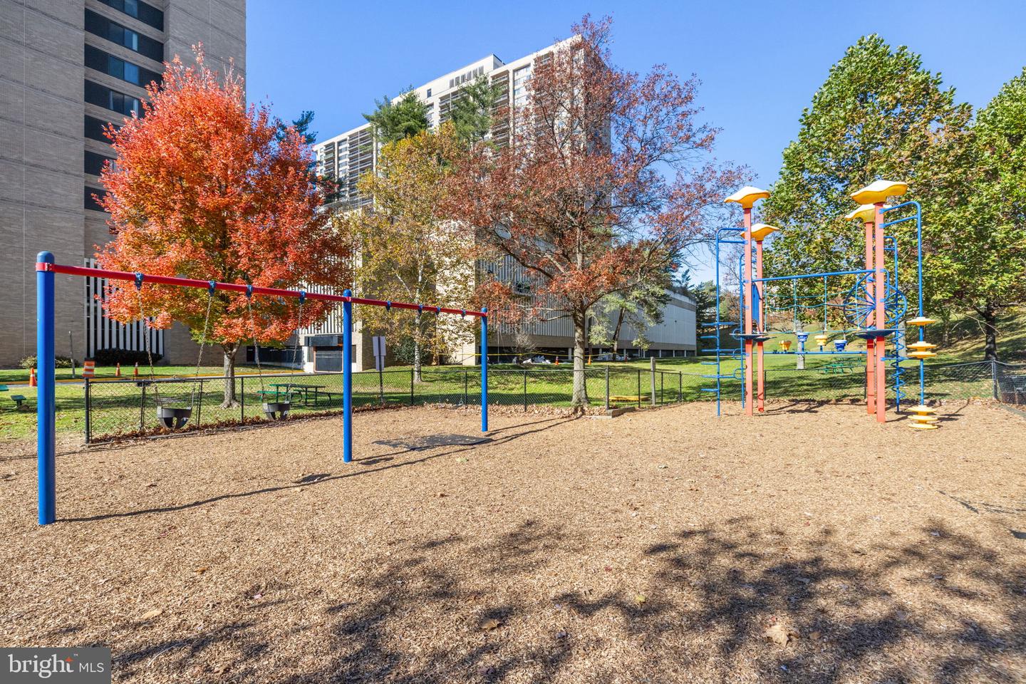 3701 S GEORGE MASON DR #918N, FALLS CHURCH, Virginia 22041, 1 Bedroom Bedrooms, ,1 BathroomBathrooms,Residential,For sale,3701 S GEORGE MASON DR #918N,VAFX2247278 MLS # VAFX2247278