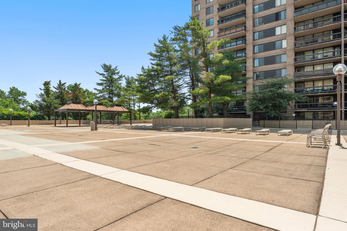 3701 S GEORGE MASON DR #918N, FALLS CHURCH, Virginia 22041, 1 Bedroom Bedrooms, ,1 BathroomBathrooms,Residential,For sale,3701 S GEORGE MASON DR #918N,VAFX2247278 MLS # VAFX2247278