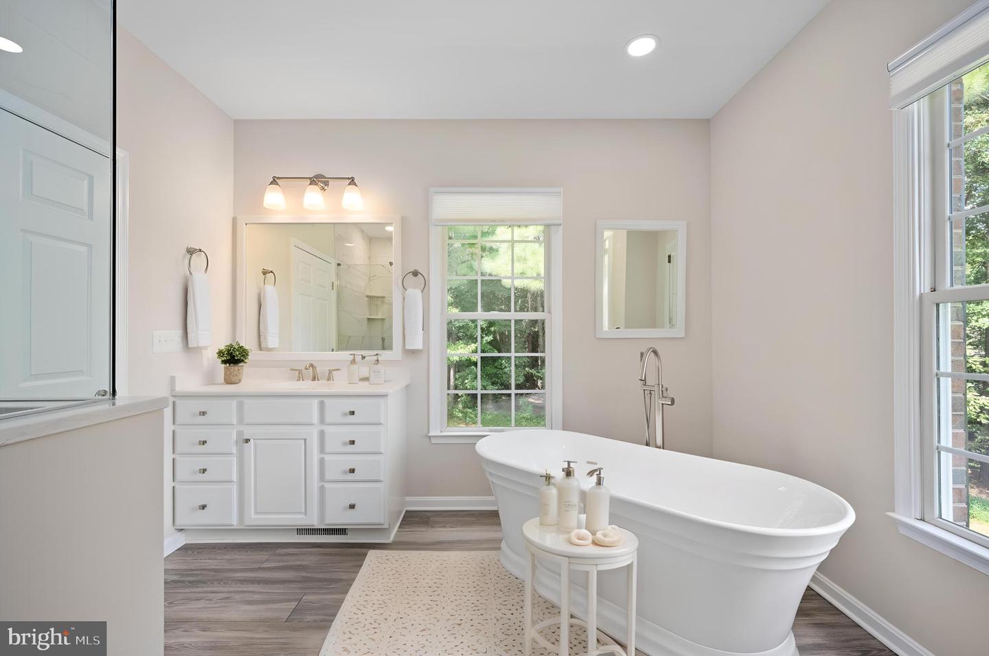 22 MERIDAN LN, STAFFORD, Virginia 22556, 6 Bedrooms Bedrooms, ,4 BathroomsBathrooms,Residential,For sale,22 MERIDAN LN,VAST2040104 MLS # VAST2040104