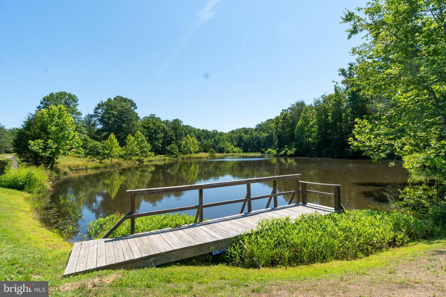 22 MERIDAN LN, STAFFORD, Virginia 22556, 6 Bedrooms Bedrooms, ,4 BathroomsBathrooms,Residential,For sale,22 MERIDAN LN,VAST2040104 MLS # VAST2040104