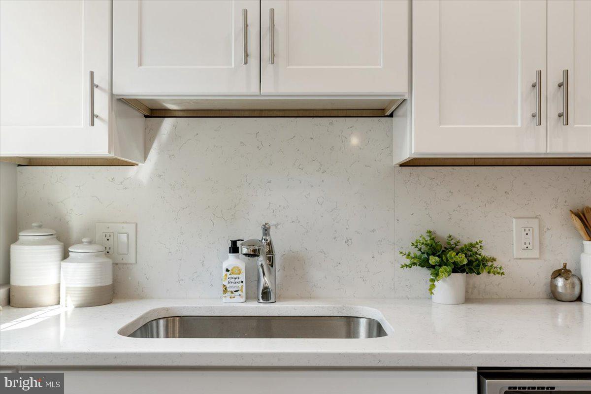 3222 S UTAH ST, ARLINGTON, Virginia 22206, 2 Bedrooms Bedrooms, ,2 BathroomsBathrooms,Residential,For sale,3222 S UTAH ST,VAAR2060108 MLS # VAAR2060108