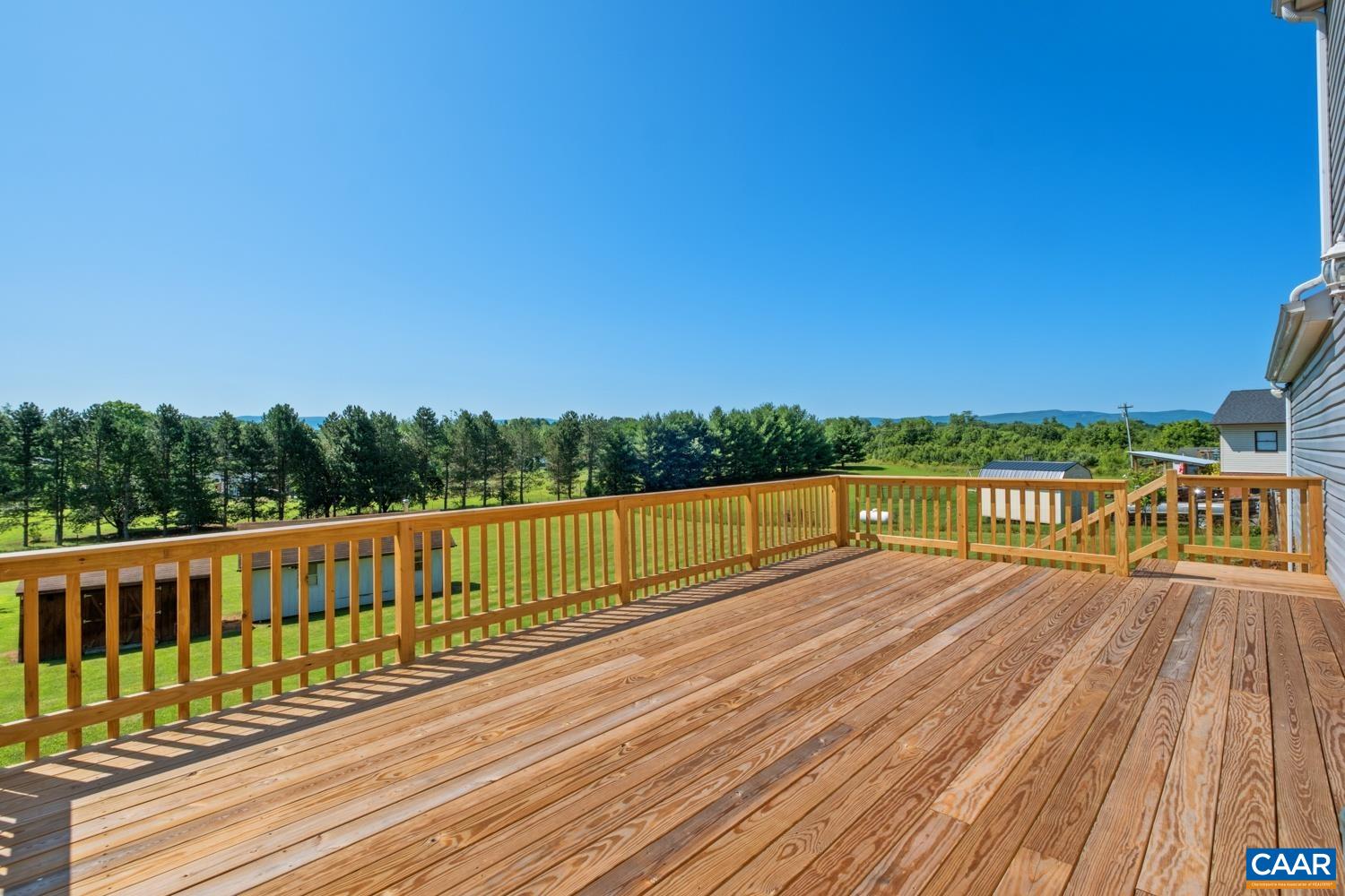 634 AUGUSTA FARMS RD, WAYNESBORO, Virginia 22980, 3 Bedrooms Bedrooms, ,3 BathroomsBathrooms,Residential,634 AUGUSTA FARMS RD,666370 MLS # 666370