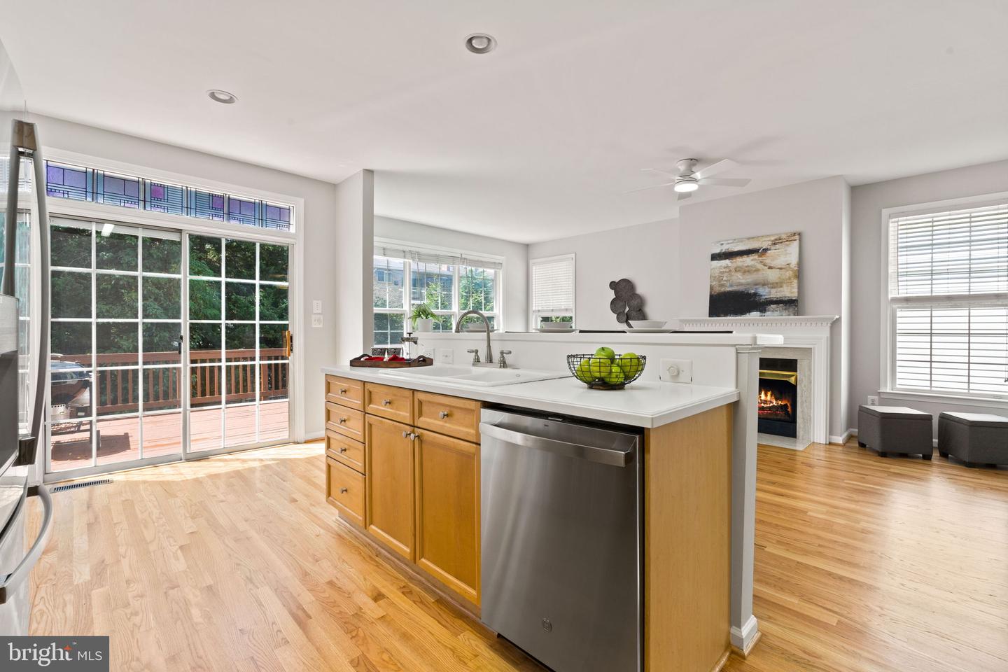 2834 LITTLE FALLS PL, FALLS CHURCH, Virginia 22042, 3 Bedrooms Bedrooms, 10 Rooms Rooms,2 BathroomsBathrooms,Residential,For sale,2834 LITTLE FALLS PL,VAFX2254332 MLS # VAFX2254332