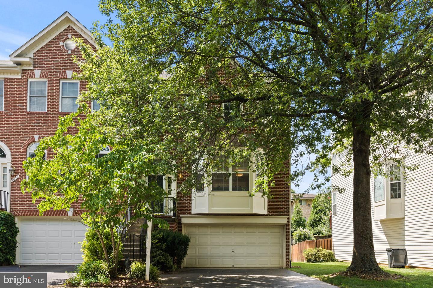 2834 LITTLE FALLS PL, FALLS CHURCH, Virginia 22042, 3 Bedrooms Bedrooms, 10 Rooms Rooms,2 BathroomsBathrooms,Residential,For sale,2834 LITTLE FALLS PL,VAFX2254332 MLS # VAFX2254332